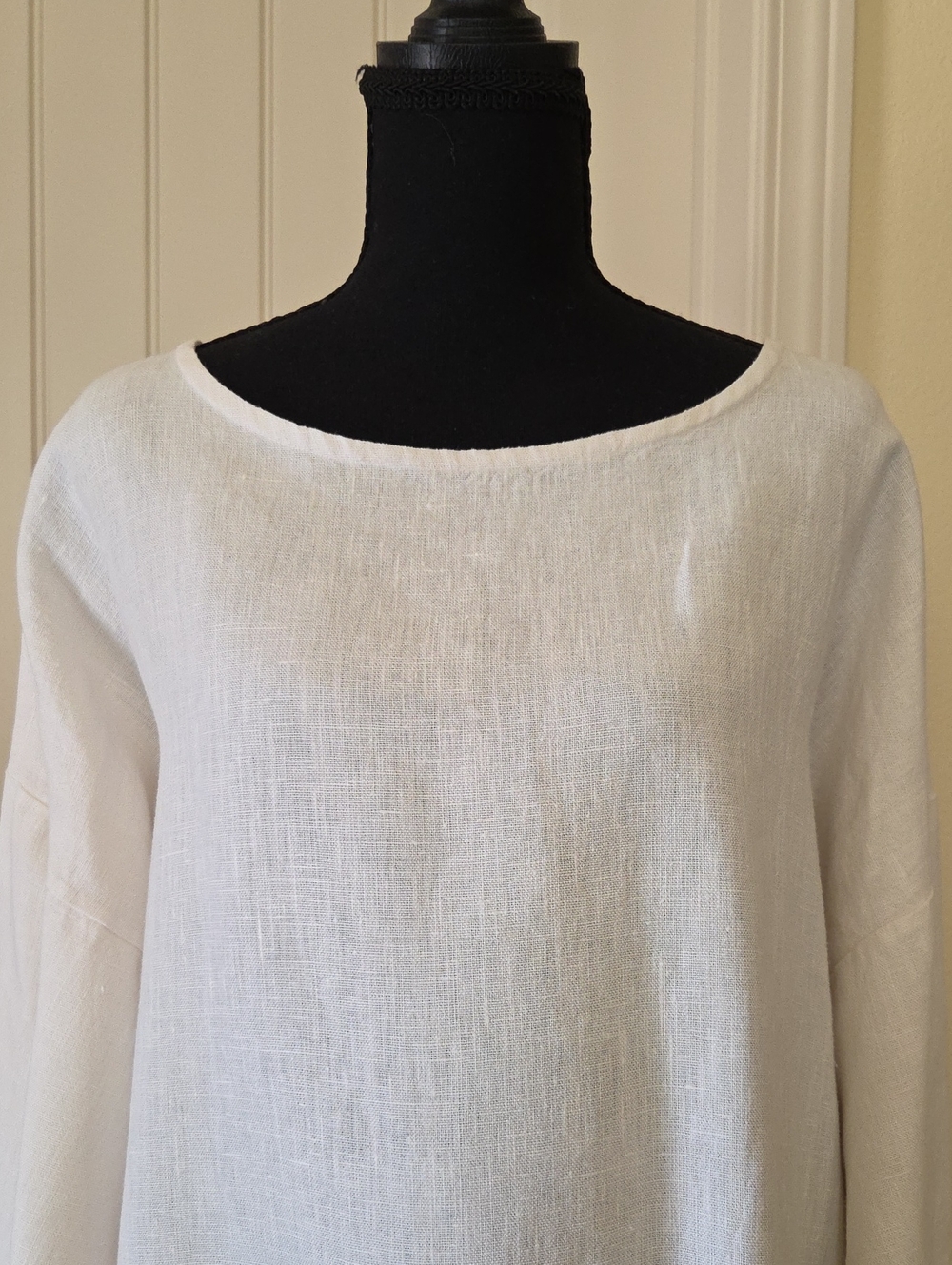 Bryn Walker White Linen Lagenlook Top, Size XXL - Picture 2 of 11
